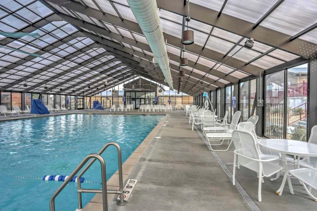 King Condo At Holiday Hills Branson Bagian luar foto